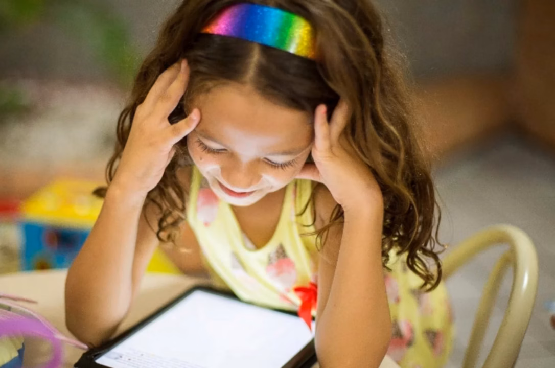 Les enfants à haut potentiel intellectuel : une nuit différente révélée par leur cerveau